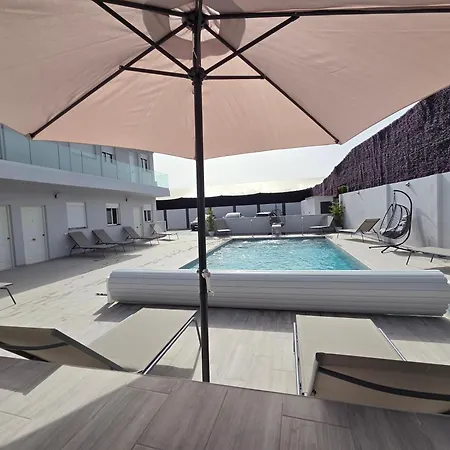 Lagoon Suits Apartamento